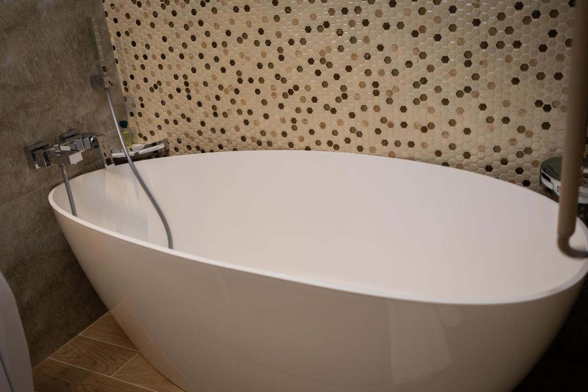 Therme Criss Balotesti Exteriör bild